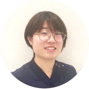 歯科医師 山本　柚里奈